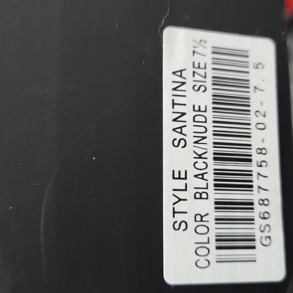 Ordered online, too big and can't return. 7.5 fits more like an 8 - Picture 2 of 2